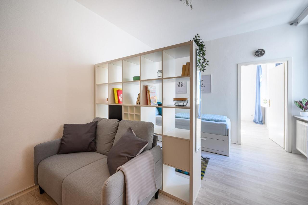 Grosszuegige Wohnung, Top-Lage Auf Dem Werder, Max 4 Personen Maagdenburg Buitenkant foto